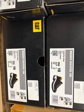 Caterpillar Black/Yellow Work Shoes - Invader CSA/Steel Toe size 10US